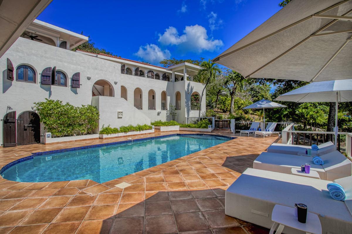 19 - Joie de Vivre - Day Beds by the Pool